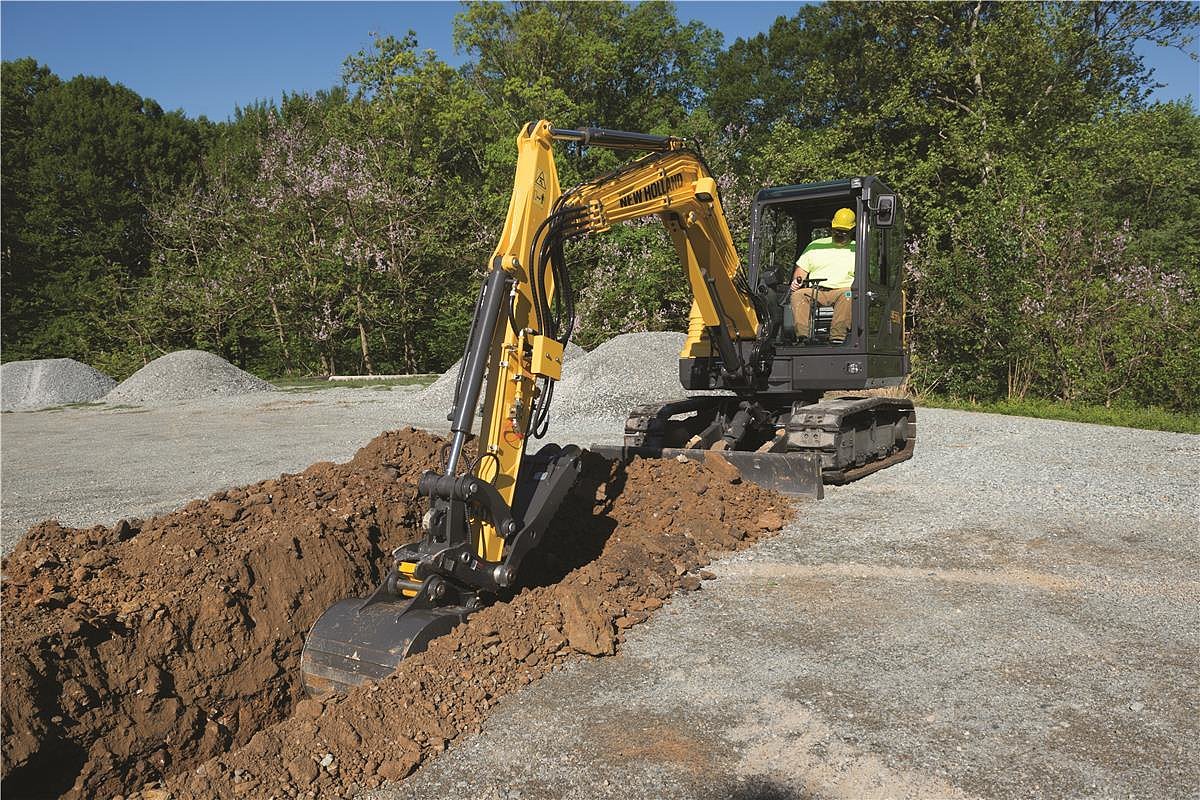 Give your work site the Full Court Press! Combine a New Holland skid steer loader/compact track loader with a compact excavator and receive thousands in cash allowance. bit.ly/2OIcFqn