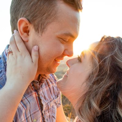 taylorbknight's tweet photo. #NewProfilePic https://t.co/8BgYhTPmfh