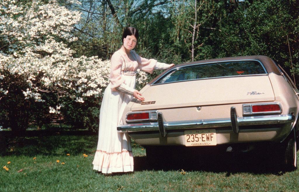 CanYouEvenSwim's tweet photo. yo @AkilAugustine good call with the Ford, ask @UrbanRandy about it, I believe his first car was a 72 Ford Pinto #CourtSurfing @NBATVCanada https://t.co/mqBWtxCVpb