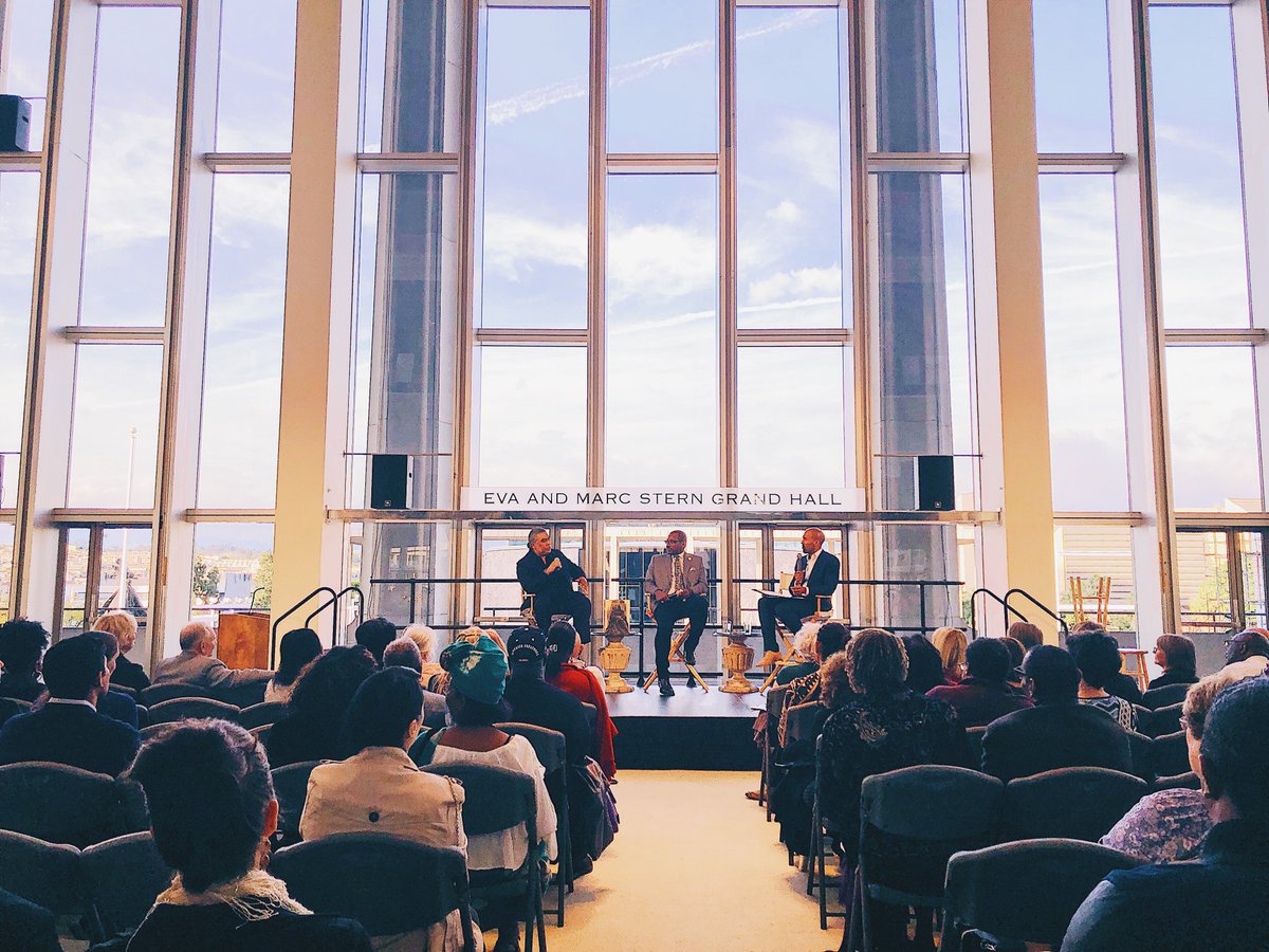 MusicCenterLA's tweet photo. We are LIVE at The Music Center’s Dorothy Chandler Pavilion for a special edition of #DanceTalks, presented by The Music Center in partnership with LACMA Los Angeles County Museum of Art. 🖼 🕺
Watch now →
https://t.co/6XvFDOqMzh https://t.co/fCxcydA0pt
