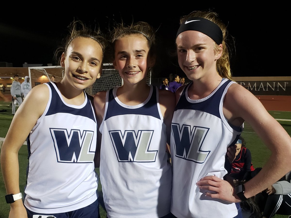 WLladywolves's tweet photo. Lady Wolves 🐺 1600 M crew
Makin' the mile look easy!!
These ladies worked so hard all season and set some new PRs tonight! @WLladywolves @HumbleISD_WLMS @HumbleISD_Ath https://t.co/CYDHoilKVY