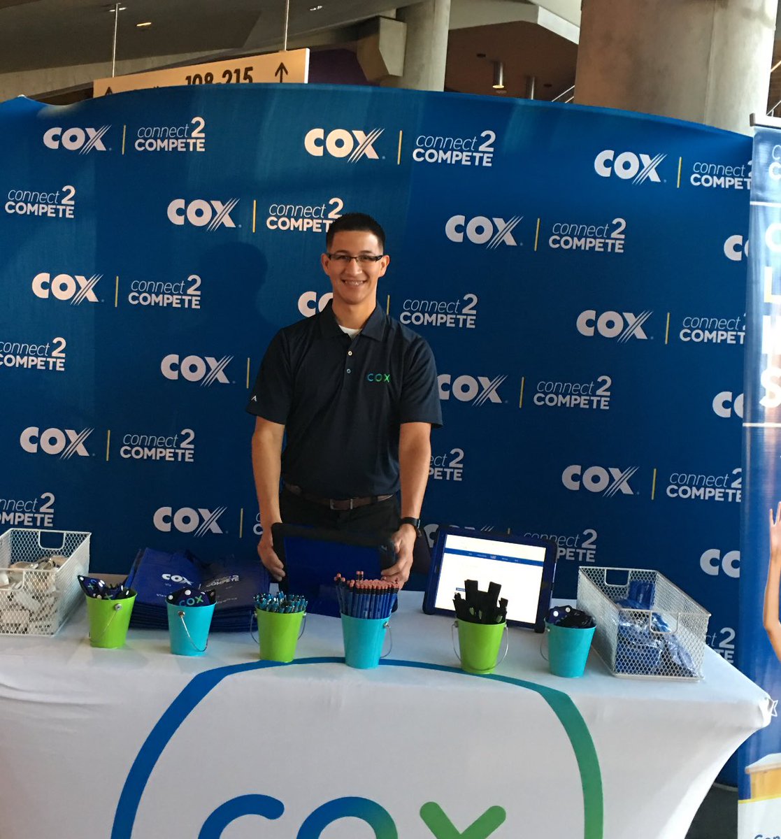 SchoolConnectAZ's tweet photo. We are so excited to be planning the next #Minit2winit event. It’s going to be crazy how many great vendors we will have for Schools! https://t.co/g2EHl6QpqZ