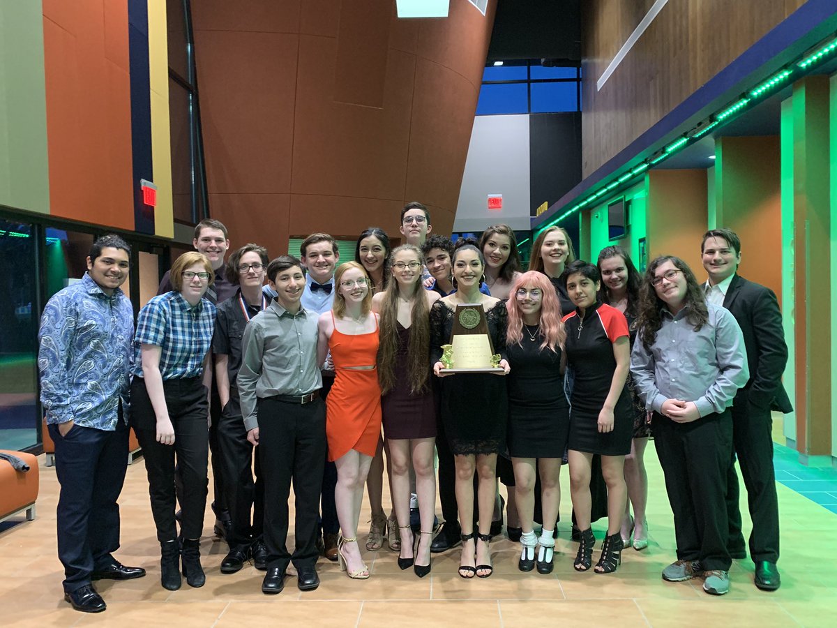 VMHSTheatre's tweet photo. Alternate to Region! VMHS Theatre makes school history- our first One Act Company to ever advance made it all the way to Area Competition! #VMHSPride #CCISDProud #OneDirector #ChemicalImbalance โค๏ธ๐ญ๐ฆ
๐ฉ๐งจ๐งช https://t.co/GXxRJTRR1Z