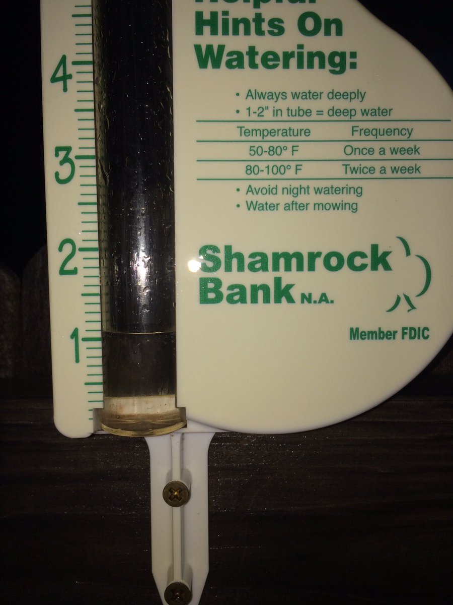 RicklSteen's tweet image. Pea size hail at my house north side of Altus.   Good need is one inch of rain. #KFOR4