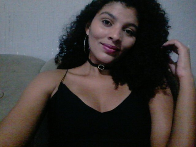 Daniela36878441's tweet photo. 💋 https://t.co/lOijTaSt2i