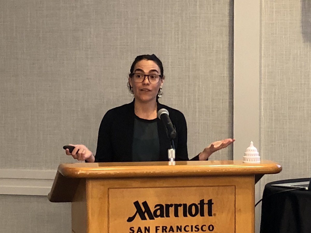 LADAOrg's tweet photo. Our #CASymposium Enhancing Lives by Empowering the Lupus Community began with an informative presentation on #Genomics and #PersonalizedResearch from @CMLanataMD from @UCSF. #LupusEducation https://t.co/E96W4BbMho