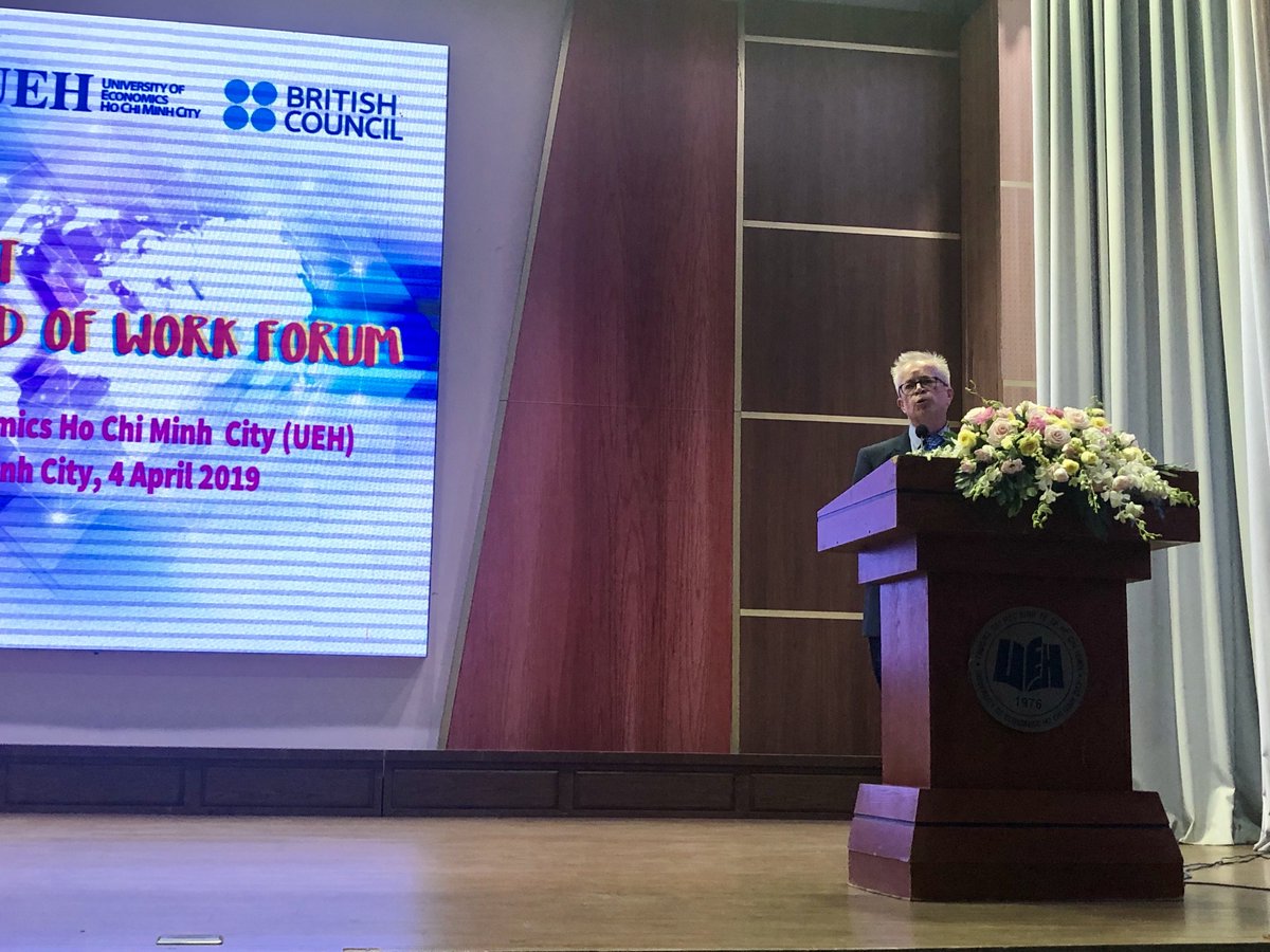 GFoL2019's tweet photo. Welcome Remarks from Professor Stephen Tee, Bournemouth University and Ms. Phi Phan, Programme Manager, Higher Education British Council #GlobalFoL19 #WoWForum #UKVNHENetwork https://t.co/O1FllO4s93