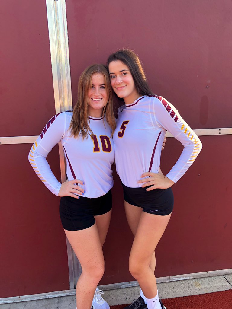 natappleton15's tweet photo. Happy birthday abby love you so so much❣️💋 don’t miss me too much next year😉 @abbykirkk https://t.co/aXC0QhTNnR