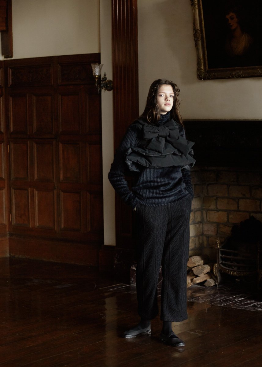 富塚尚樹が手掛けるウィメンズブランド「リロト（liroto）」の2019-20年秋冬コレクション
fashionsnap.com/collection/lir…