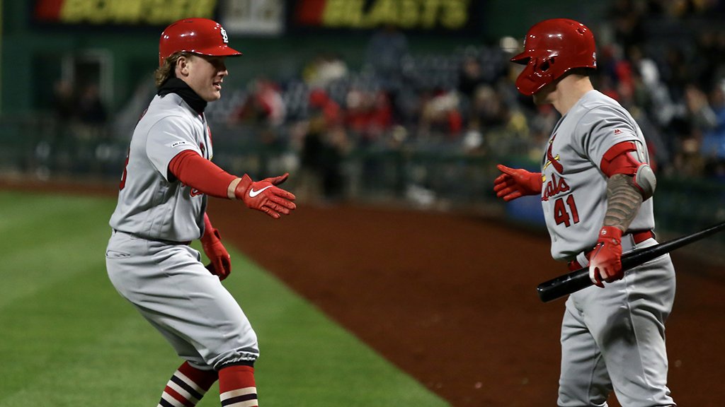 Cardinals's tweet photo. #THATSAWINNER 👏👏👏

#THATSASWEEP  👏👏👏 https://t.co/uBJjSZpa7R