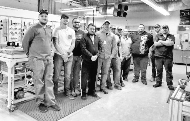 TCATUC's tweet photo. Industrial Maintenance technicians will be workforce ready in 20 months or less! #skillsdriven #collegelife #workforcegoals #careers https://t.co/tjT49aRBgi