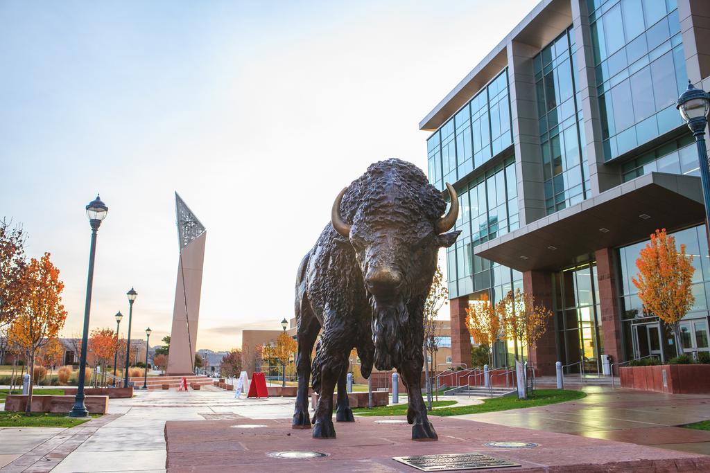 DStateAlumni's tweet photo. Next Thursday at the SAC we are hosting the WORLDS. LARGEST. STICKY. NOTE. MURAL. Be there or be square. 😉
#worldrecord #thedixielife #stickynotemural #dixiealumni https://t.co/95fIoVglkB