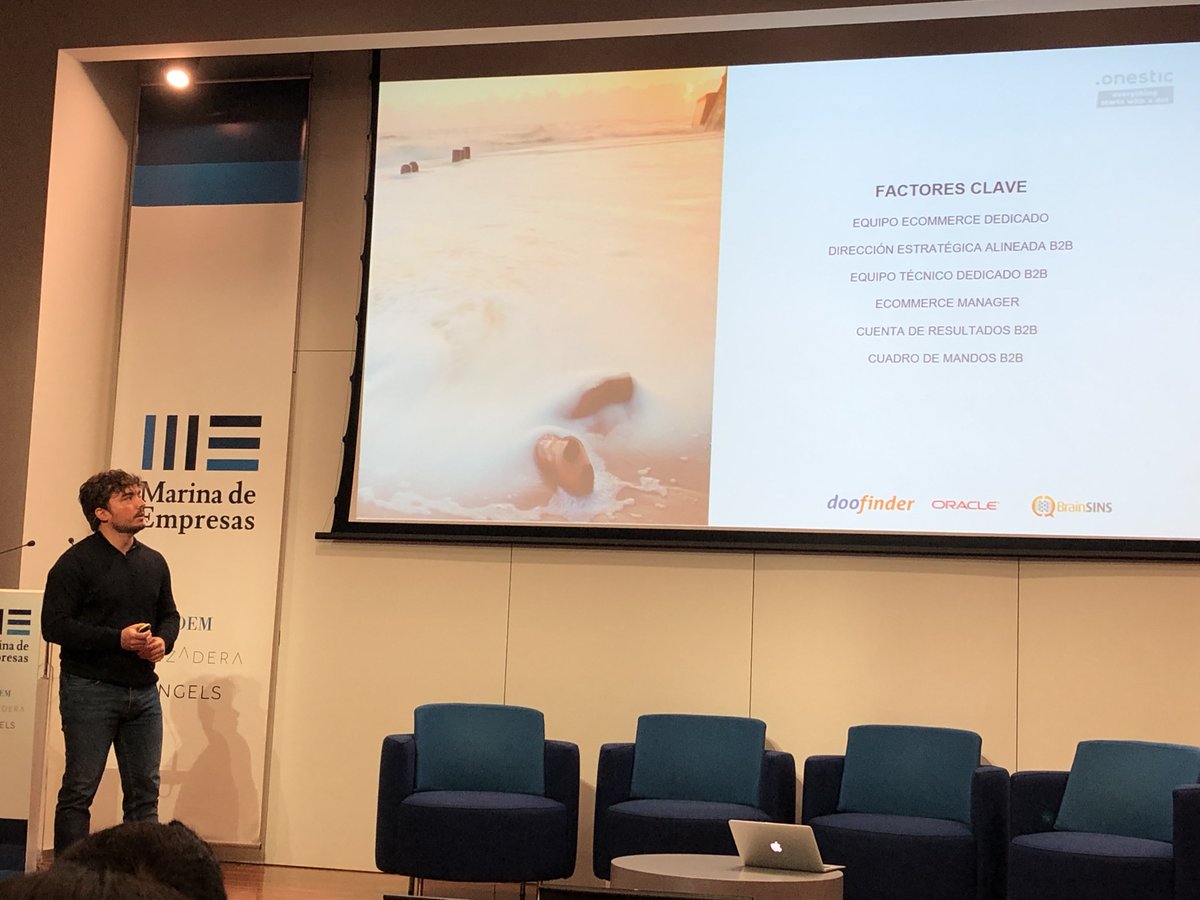 s_garay's tweet photo. "Es imprescindible contar con gran equipo humano para que una empresa de ecommerce tenga éxito" @guuille ¡No puedo estar más de acuerdo contigo!   #ecommB2B https://t.co/dUK9wLPeWr