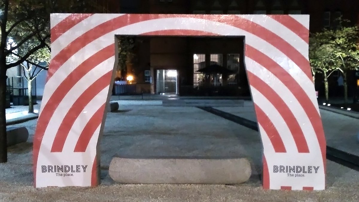 Printdot's tweet image. On Tuesday evening we were fitting in Birmingham - heat applying brick vinyl to an archway and pillars as Brindley Place officially revealed its bold new look yesterday!

There has been a lot of media coverage as this landmark has been renamed "Brindley, the place" #brindleyplace