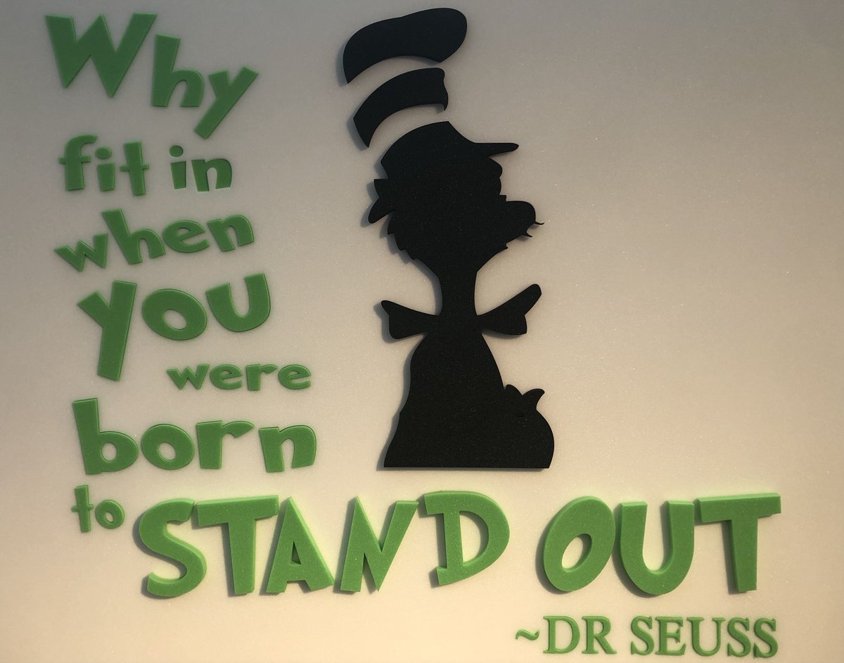 LG__Display's tweet image. Day 2 of @VMDisplayShow @TheBDC. 
Come and see us at Stand B8a to talk #props.
#vm #display