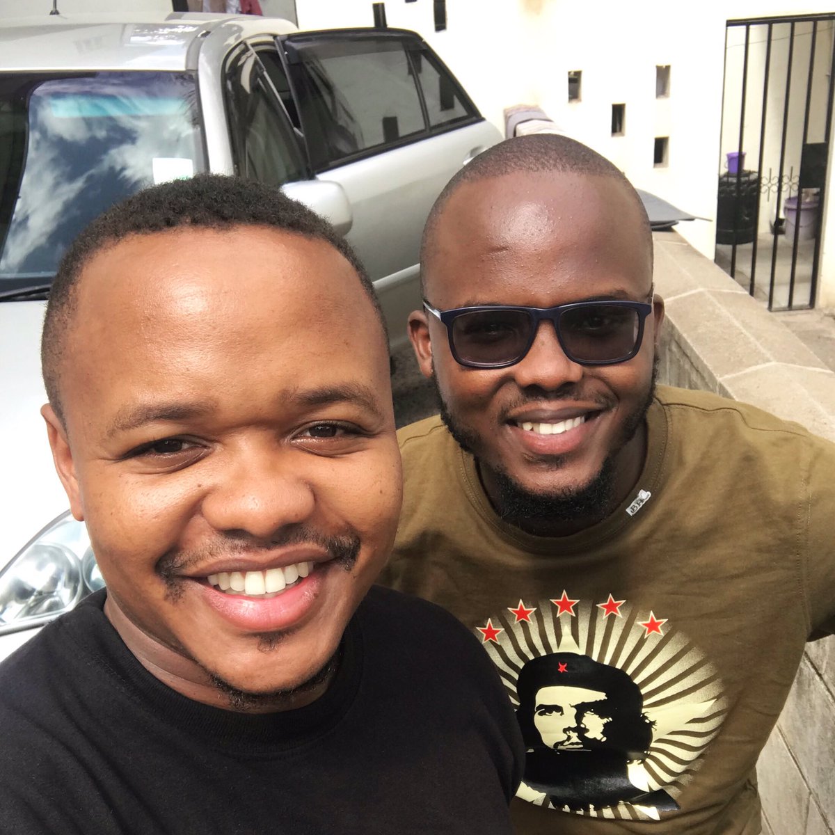 holydave's tweet photo. Yesterday I got to hang out with my friend and comrade @Robi_Chacha. Robi Mosenda is an advocate & human rights activist.
We’ve taken part in many protests together. From the #KnockOutCorruption protest to the #OccupyHarambeeAvenue and most recently the #FreeBobiWine protest. https://t.co/xGlglyZWf4