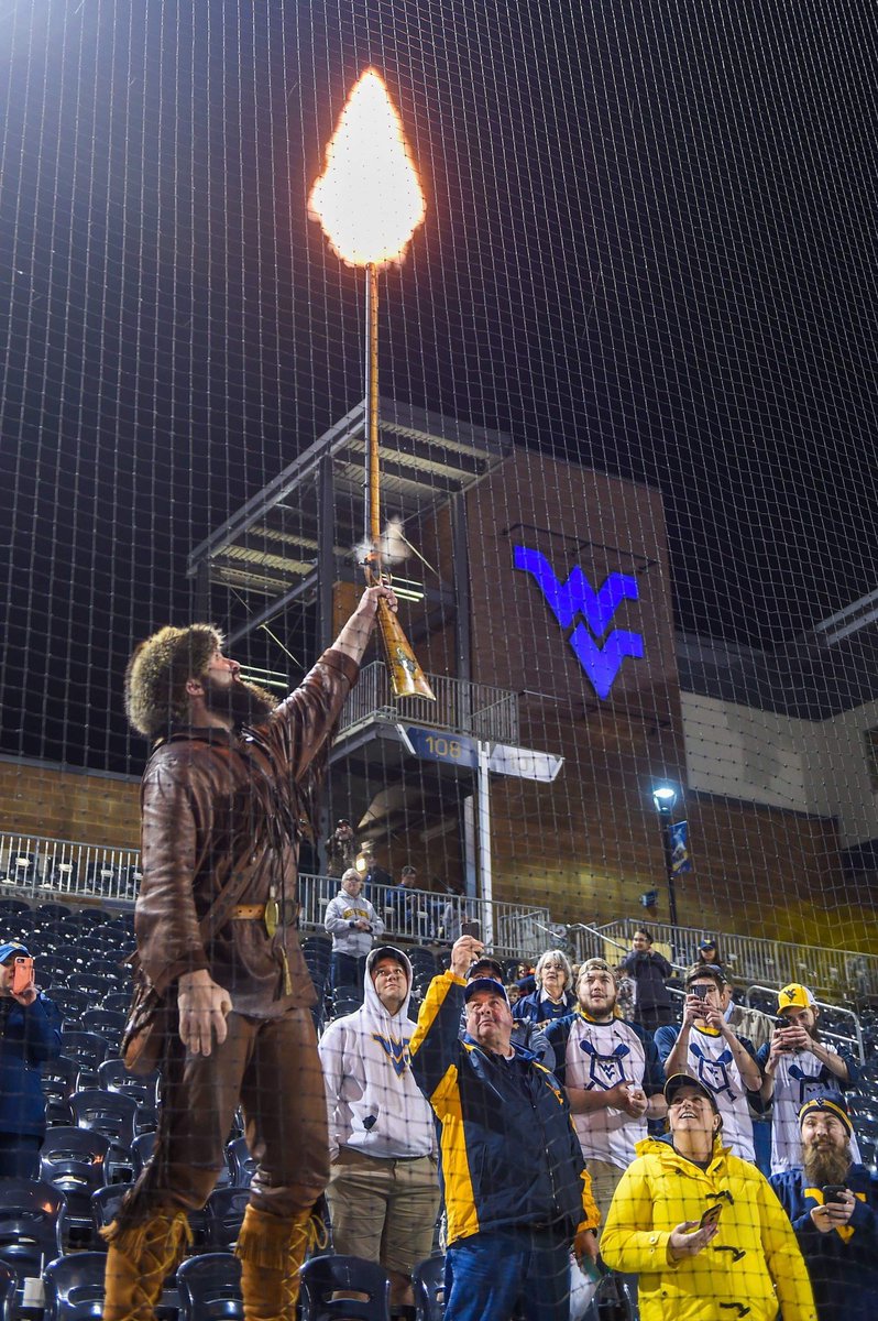 WVUMascot's tweet photo. Thank you @WVUBaseball for sending me off in the best way possible — a win against Pitt in front of a record crowd!

Here is the picture of my “last shot” captured by the one and only @ALLPROSPARKS https://t.co/uwBEBkB55A