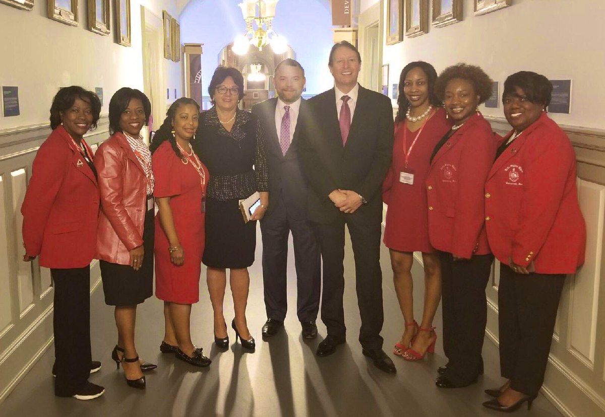 dstjax's tweet photo. Thank you, Sen @anitere_flores, Chair @rob_bradley and Sen @BillGalvano for taking time to meet with us at #DDACFL25! We appreciate you listening to our concerns. @southerndst1913 @dstinc1913 #dstjax #socialaction #redarmy https://t.co/tKIgBYN8xW