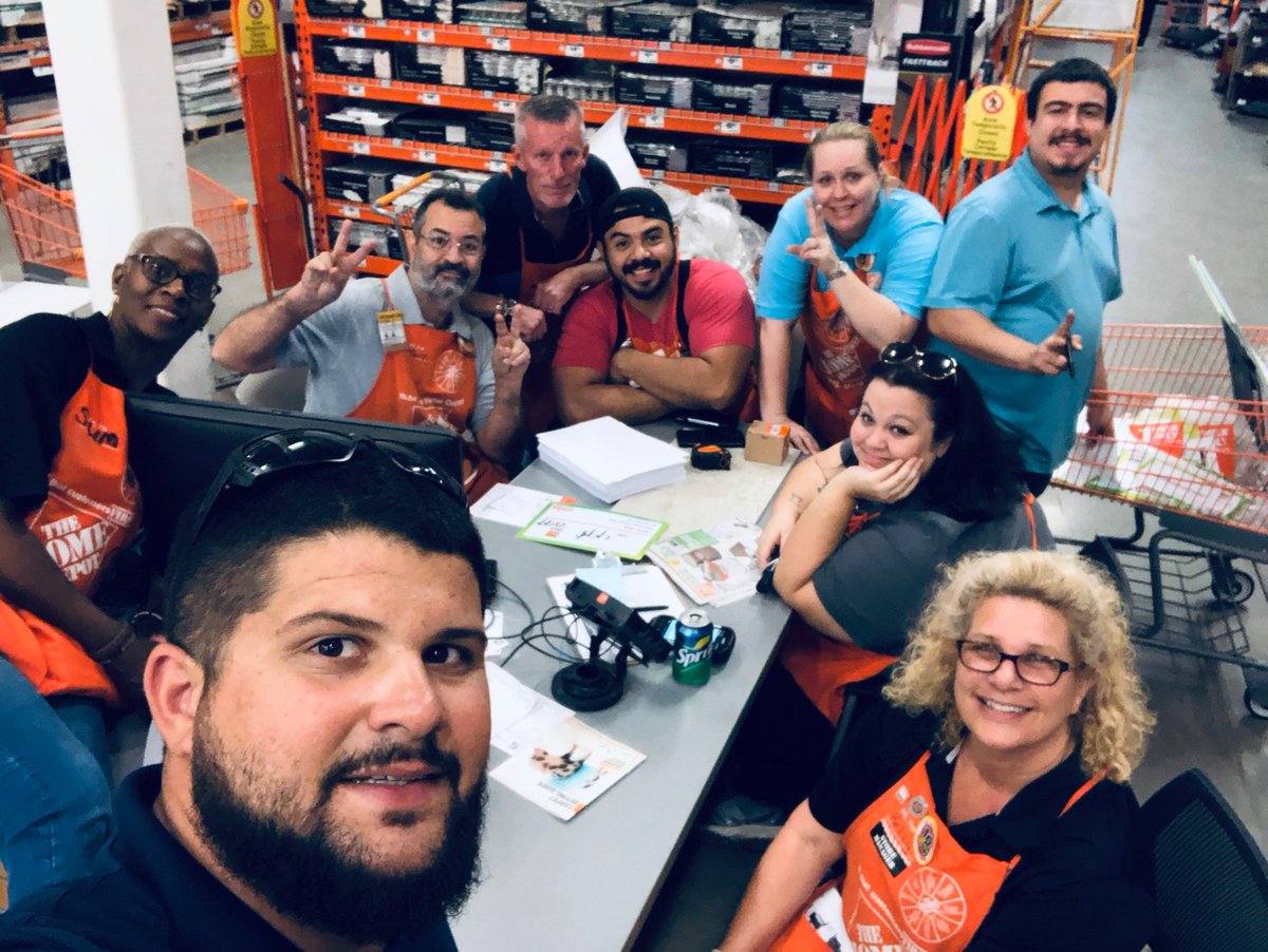 jensherluvsgod's tweet photo. One tired crew after our #SpringBlackFriday2019 ad reset! #DepotCulture #Team0243 @KellyHDSM0243 @Yoselinb0243 @miguellugo89 @sgaskinshd #district165 https://t.co/1g3RiSSLGw