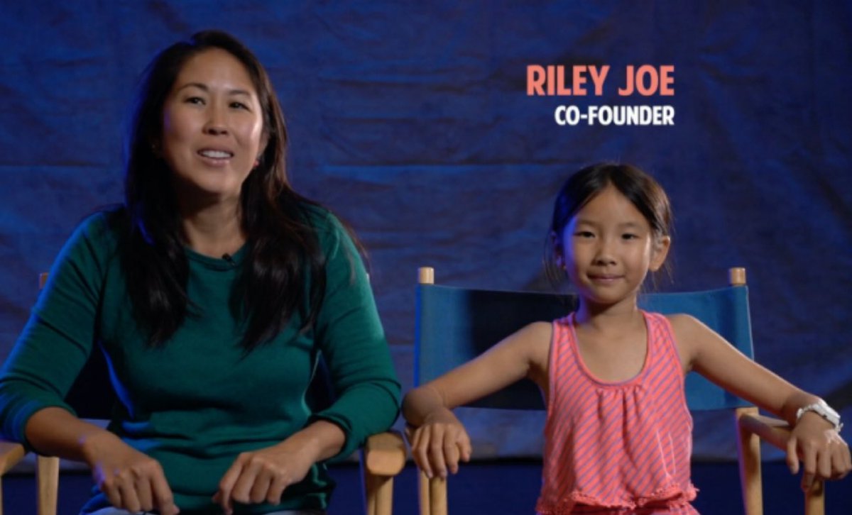 Super stoked to bring @dintersmith to Super Power Academy at <a href="/halauinana/">Hālau ‘Īnana</a>! An evening highlighting creativity, imagination and innovation in Hawaiʻi. Thank you Pamela and Miki!! #WhatSchoolCouldBe @MLTSinHawaii 🌈🐬