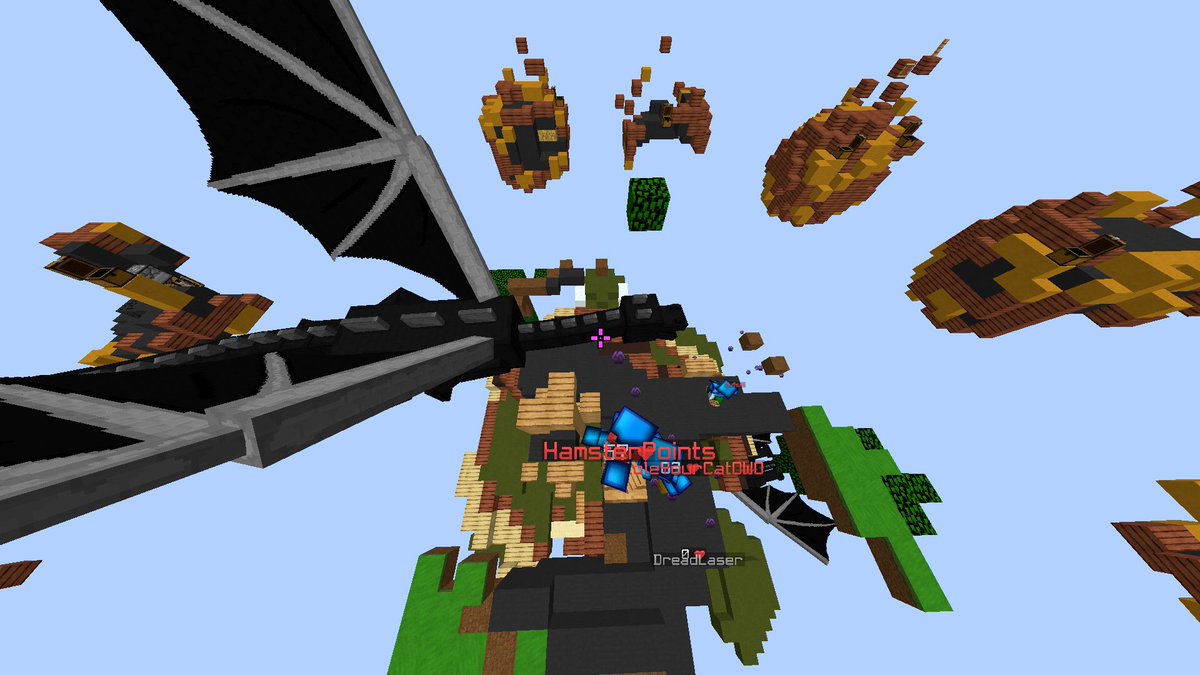 MrsMcGeek's tweet photo. Had a lot of fun tonight dodging dragons with @irlHamster @IStoleYourCatMC @OutsinX 2_Shoes, and Dreadlaser. #GeeksGuildBestGuild https://t.co/NlEEbqF5LL