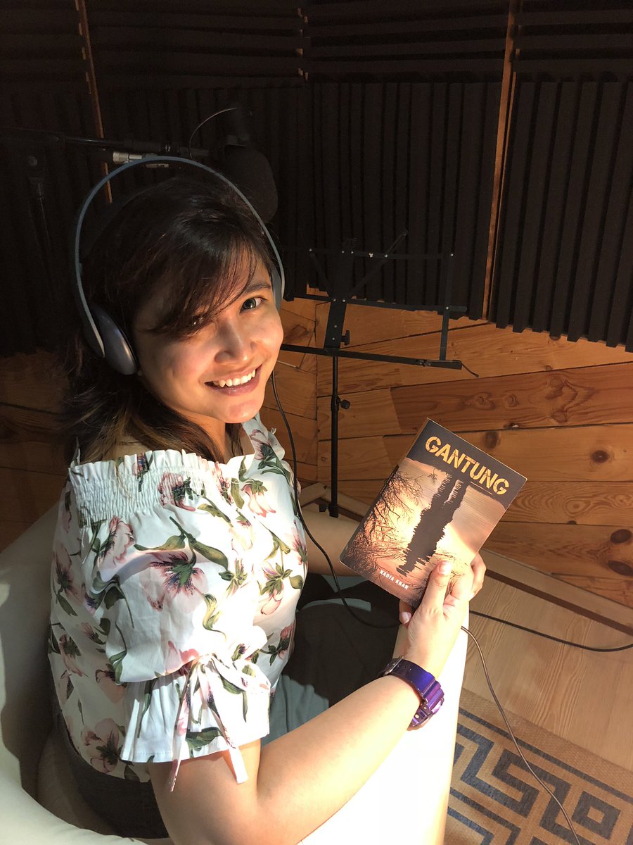 BUKU AUDIO GANTUNG

Baru sahaja keluar pada PBAKL ni, dah jadi bestseller. Boleh redeem code buku audio percuma di booth <a href="/bukufixi/">Buku Fixi</a>, Tingkat 4 dan booth kami (Booth Smart Selangor) di Tingkat 2, berhadapan dengan poslaju. <a href="/neddokhan/">neddo khan</a>