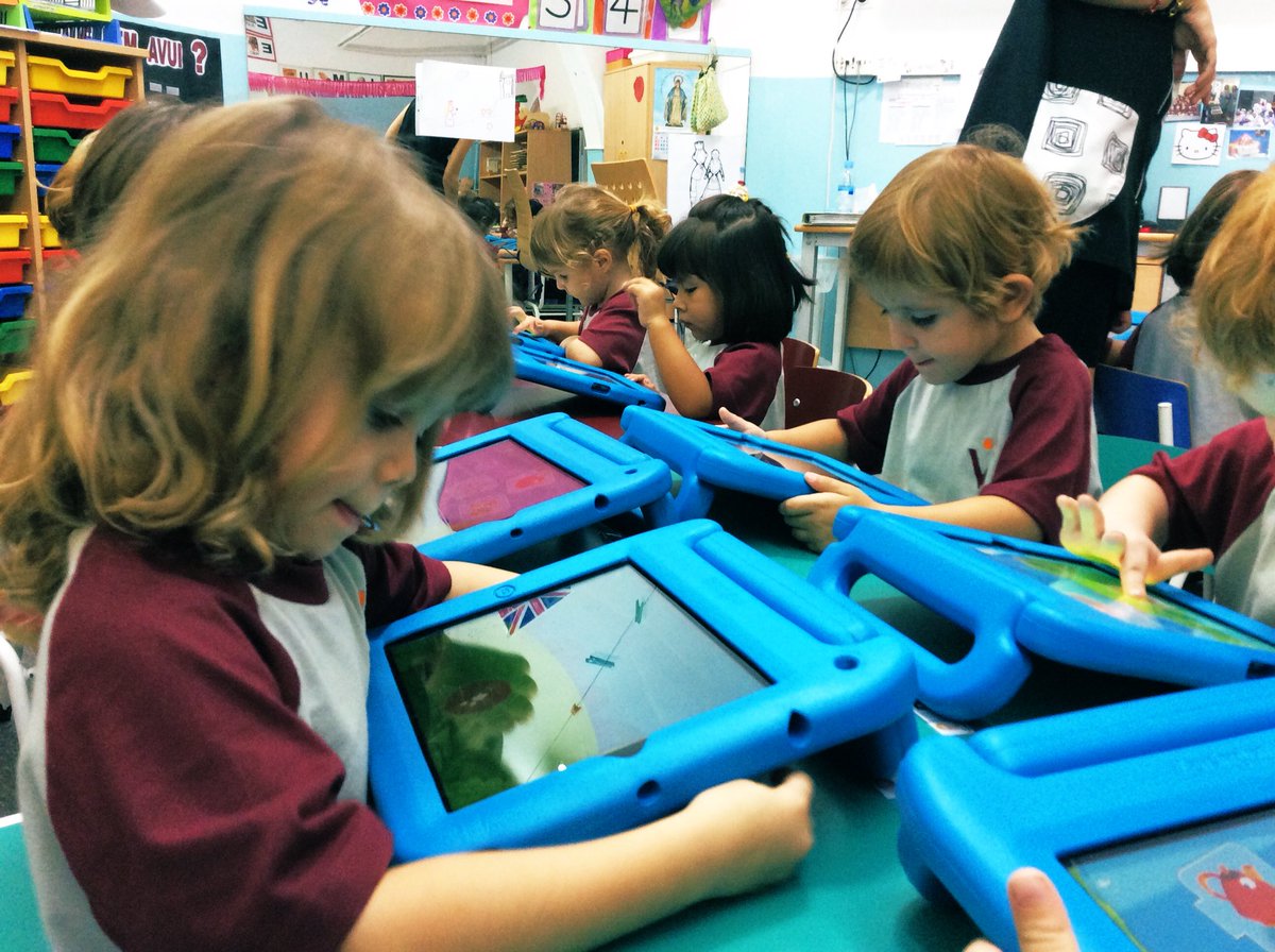 NvilaVila's tweet photo. @Safa_Urgell @Safa_Erasmus as innovative school in Barcelona.
Som centre referent d’innovació educativa a @bcn_ajuntament 
https://t.co/33KDwsL4a2
@sepiegob @EUErasmusPlus @Erasmus_Project https://t.co/0cI8DZqDJJ