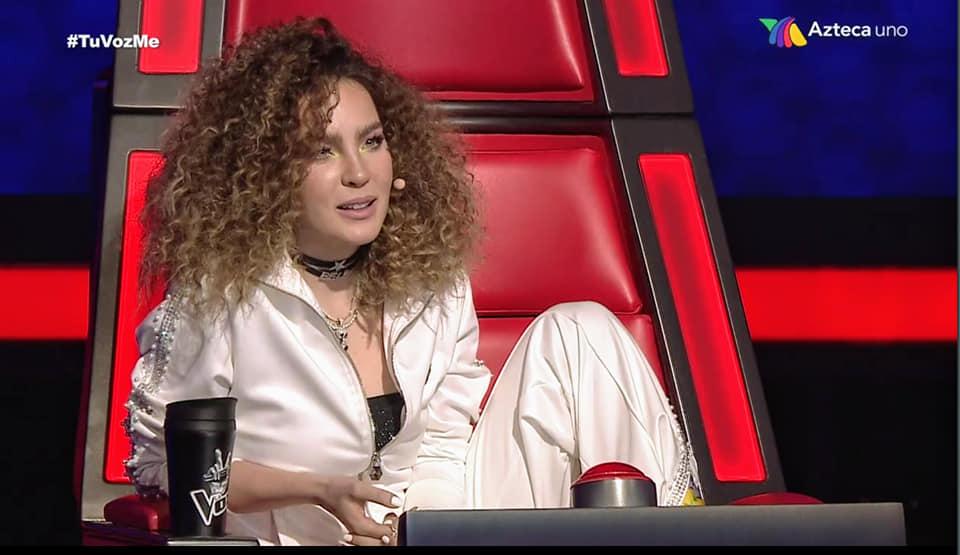 aguschucho's tweet photo. Si pudiera estar en éste momento frente a tí no dudaría ni un segundo en correr a abrazarte y decirte cuan grande es mi admiración por tí @belindapop @LaVozTvAzteca #TeamBelinda #Belifans #YoConBeli 🌟💖😘😍 https://t.co/Us9oDanPs2