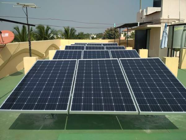 loomsolar's tweet photo. Davangere Heart hospital is known heart hospital in Karnataka, was facing a major problem of overloading at peak hours. The power bills were mounting. 
#ThursdayMotivation  #ThursdayThought #SayNoToPolythene https://t.co/AAvYkX8vdR https://t.co/oQ921zy5aL