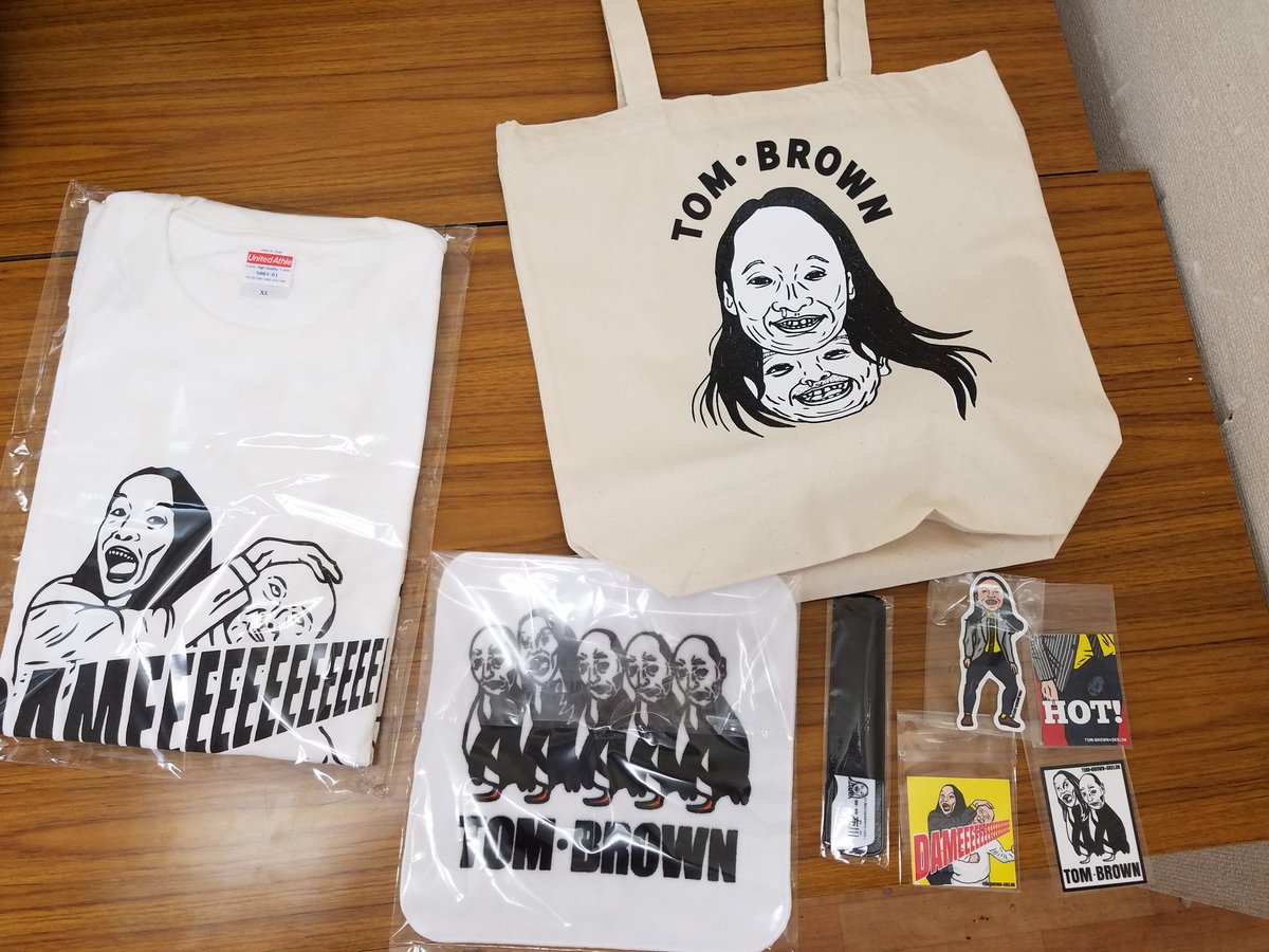 トムブラウンTシャツ thom-browne-