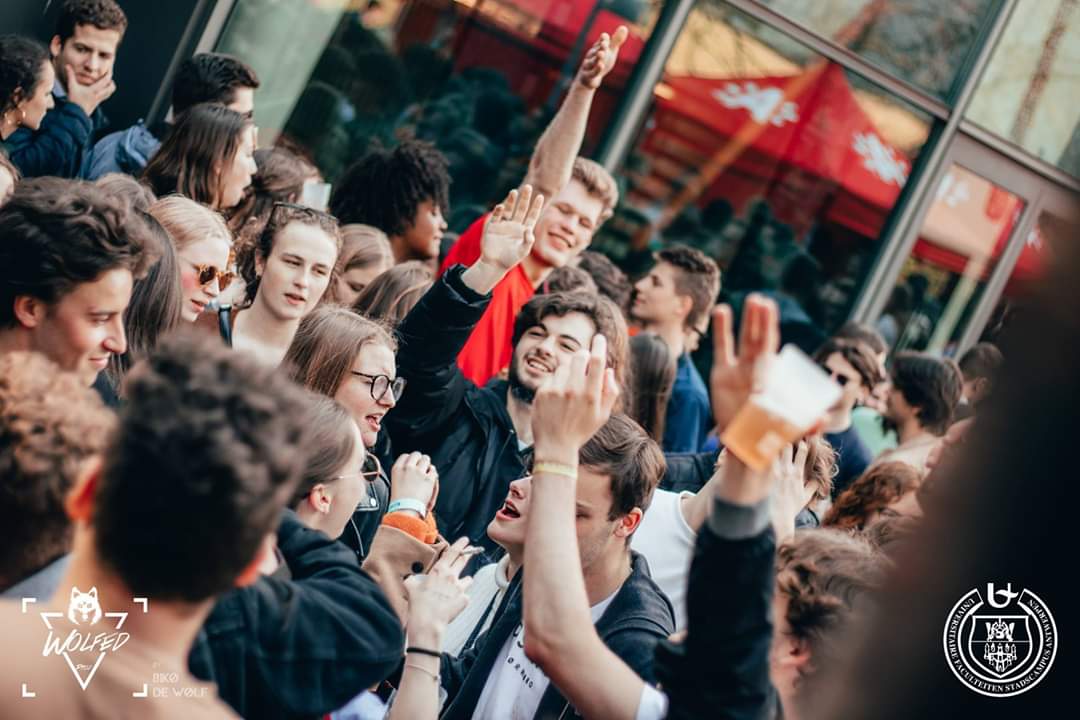 UAntwerpen FBE (@uantwerpenfbe) on Twitter photo De kiesweek loopt op z'n einde... vandaag stemmen onze studenten via Blackboard op het nieuwe praesidium voor <a href="/Wikings_NSK/">Wikings-NSK</a> ✅ De kiesweek loopt op z'n einde... vandaag stemmen onze studenten via Blackboard op het nieuwe praesidium voor <a href="/Wikings_NSK/">Wikings-NSK</a> ✅