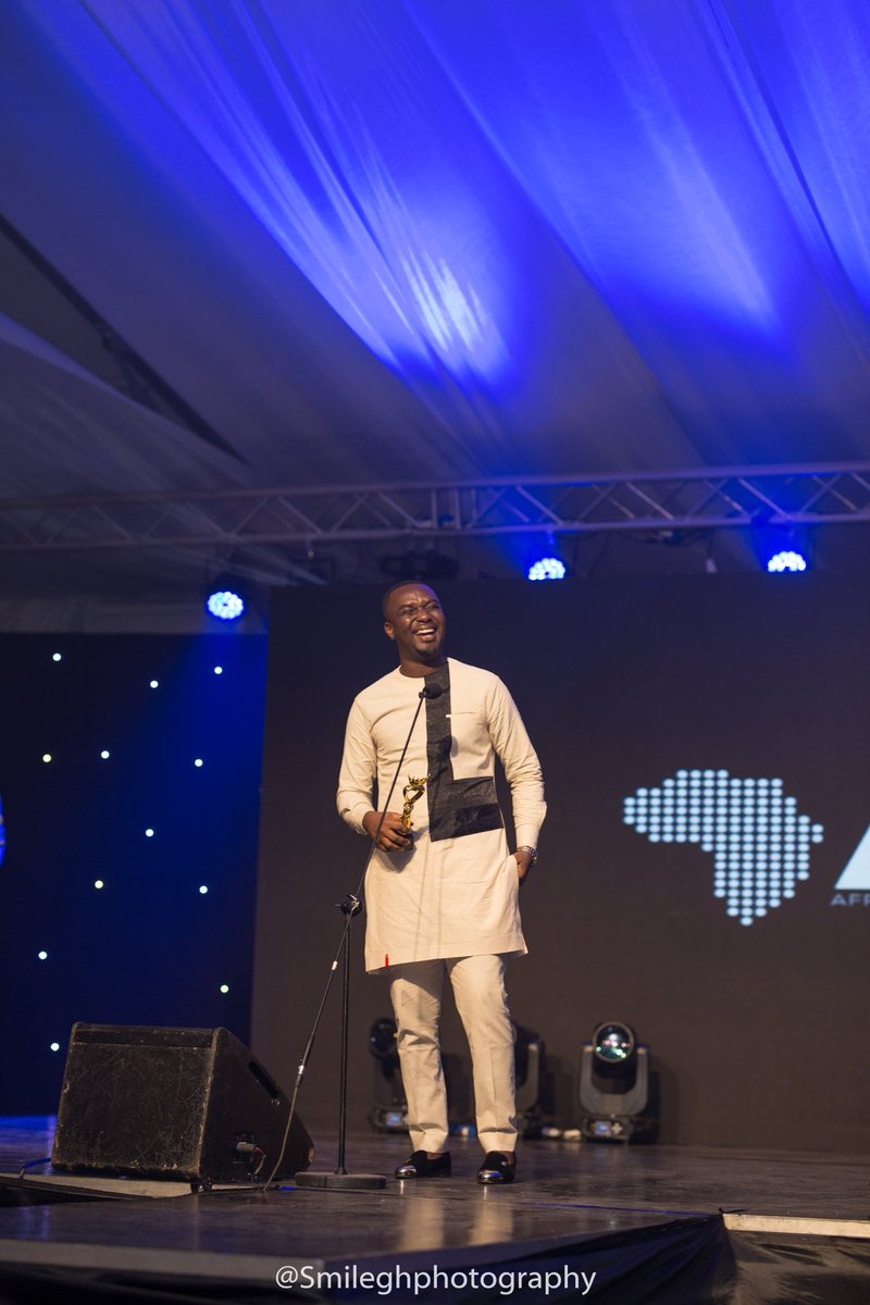 Smileghphoto's tweet photo. The ever smiling Joe Mettle won an award. It was glorious
#Agafest
#smileghphotography https://t.co/7xuel41Sxa