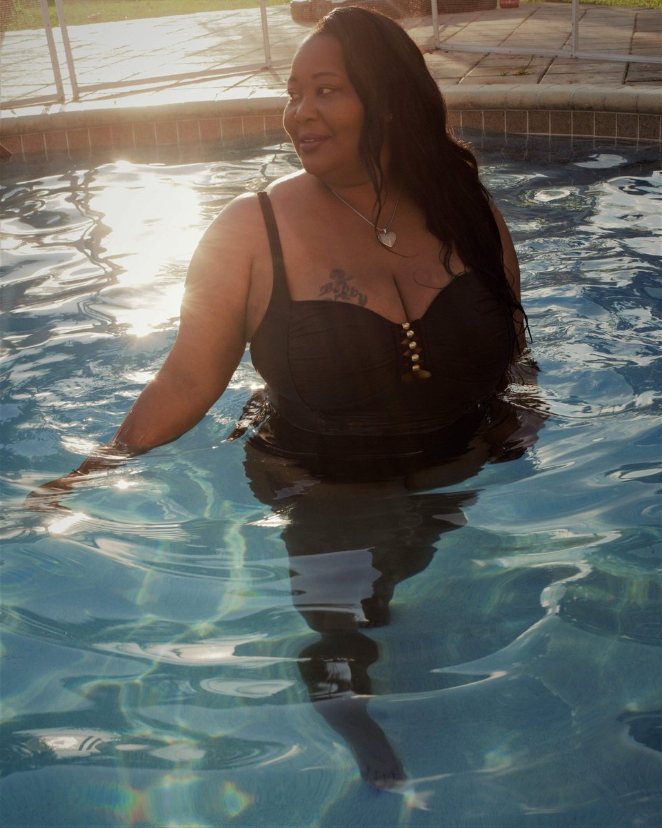 shajuana_majors's tweet photo. Let your shine in spite of what your situation maybe #PlusSizeFashion #fashion #curvymodel @ashleygraham #bbw #Curvydivachic #beauty #ampleanglez  #curvymagazine https://t.co/BBjkra1Hlo