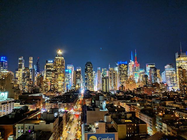 ©huck ®aye tweet media