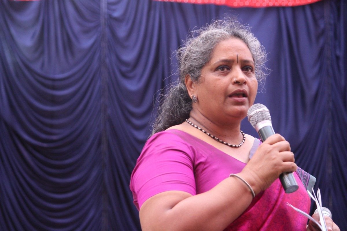 smallchange_ngo's tweet image. #TheSmallPrint catches up with Nalini Shekhar, co-founder of #HasiruDala, an NGO fighting for the rights of #wastepickers or 'silent environmentalists' as she calls them. Find out abt the crucial role they play &amp;amp; how their contribution is often neglected. blog.smallchange.ngo/2019/04/04/sma…