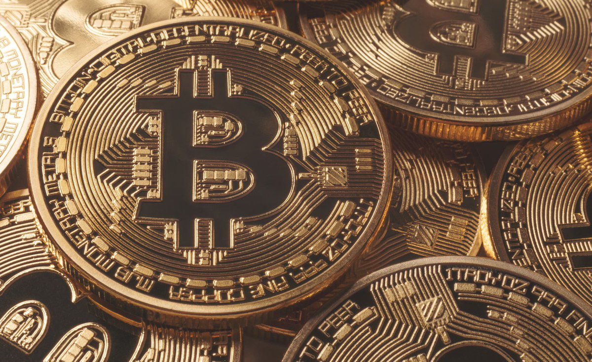 SeeddExchange's tweet photo. The leading cryptocurrency by market value jumped nearly $1,000 to $5,080 in a 60-minute window early on Tuesday, confirming a transition from bear market to bull market that it had been signaling for some time.
More info: https://t.co/rrRdjLdHLC
#BTC #bitcoin #moon https://t.co/r84COUEtzq