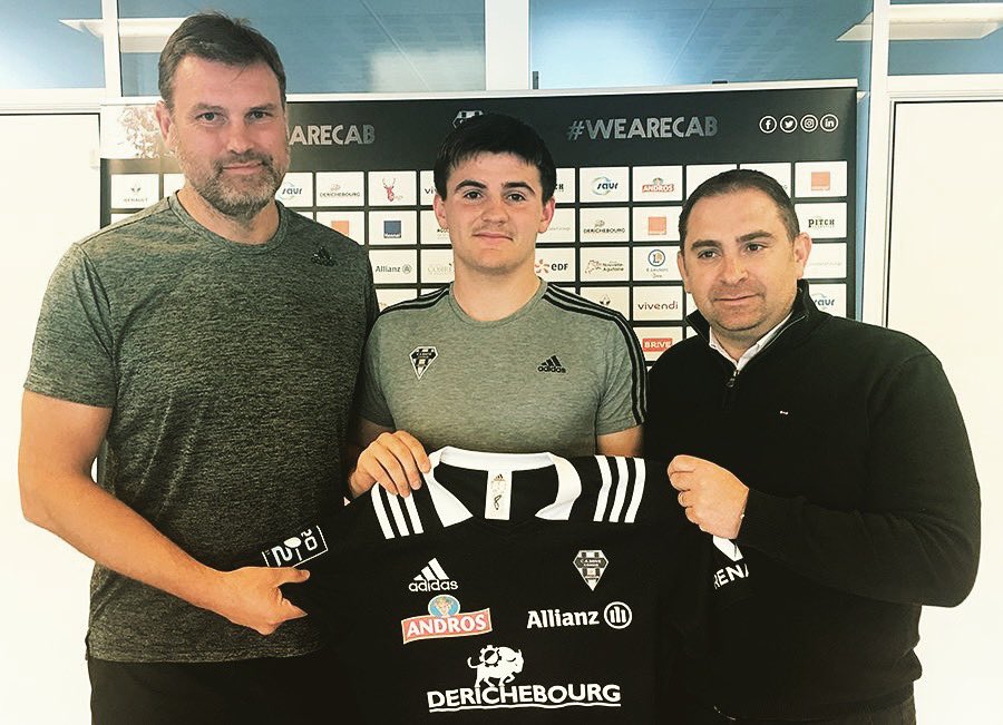 Félicitations à Aymeric Tronc, jeune troisième-ligne international U18, pour la signature de son premier contrat avec le <a href="/CABCLRUGBY/">CA Brive Rugby</a> ! 
📸 CA Brive