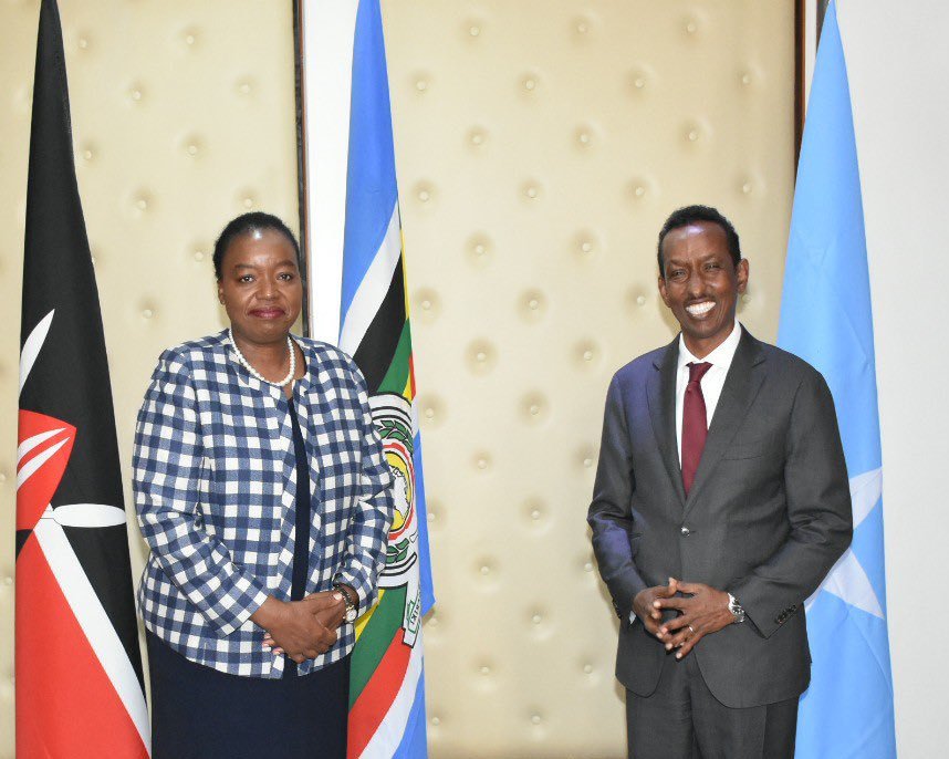 Maxay kawada hadleen Wasiirada Arrimaha Dibadda Soomaaliya iyo Kenya?