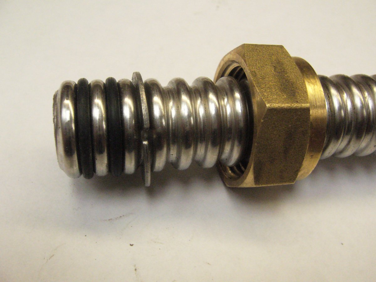 AZFlowtech's tweet image. Our easy, quick no tools connection system for DN15 Corrugated Tube.
AZ Flowtech Ltd supplying Corrugated Stainless Steel Tube, Heating Coils and Fittings to Britains Renewable Energy industry.
Hot Water Systems for Cylinder Manufacturers and Thermal Solar.