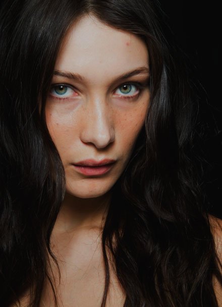 besodejuda's tweet image. Just Kiss Her (Concorde)