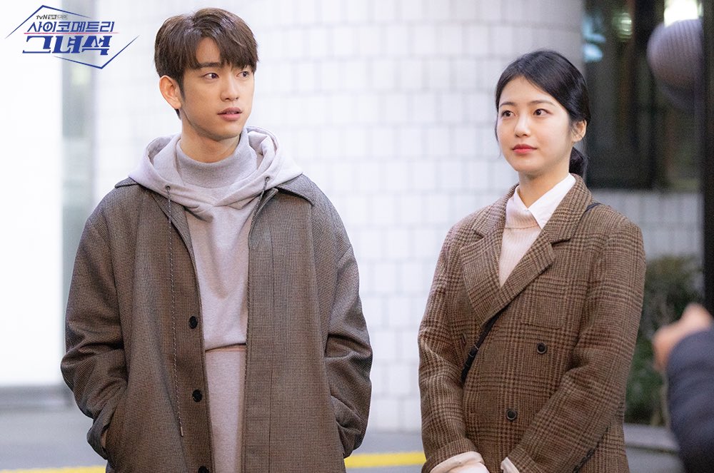 D3SjjOZXsAEZXgF.jpg:orig