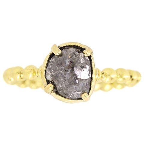 14facets's tweet photo. Inspired by the rich history, cultural diversity and splendour of the #bokaap, this ring is Jubilant and sun-kissed. Crafted by #14facets, this ring encompasses the Malay magic with its 1.77 ct #greydiamond in a #18carat #yellowgold sphere #bandring.
https://t.co/JF6dZwKMvI https://t.co/zyWFg4aWBw