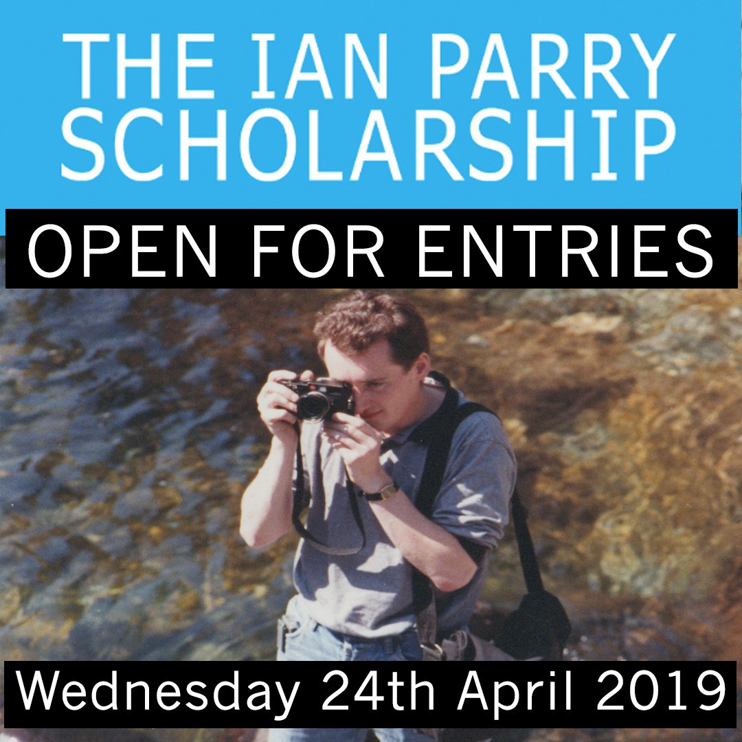 The 2019 Ian Parry Scholarship will be open for entries on 𝐖𝐄𝐃𝐍𝐄𝐒𝐃𝐀𝐘 𝟐𝟒𝐓𝐇 𝐀𝐏𝐑𝐈𝐋! FREE to enter, the scholarship is open to anyone under the age of 24 or studying on a full-time photographic course. See ianparry.org/scholarship/ for more details and prize info!