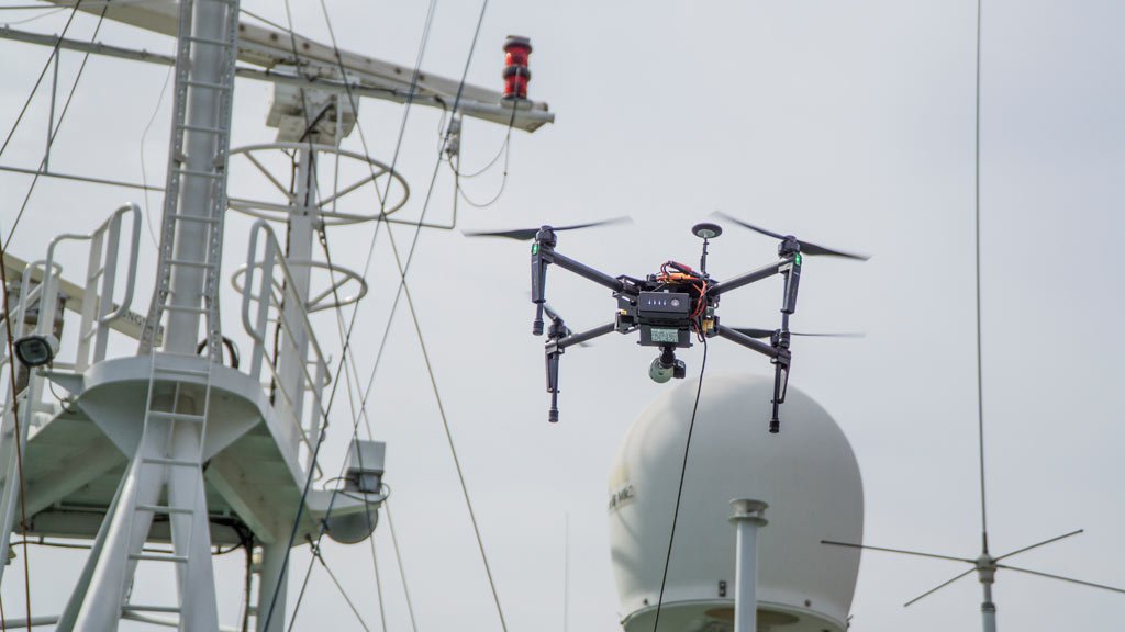 SARAproject's tweet photo. The aim of the SARA project is to design a specialist solution based on the existing prototype to be used in the activity of the Maritime Search and Rescue Service (SAR) as well as surveillance of maritime areas #theSARAproject #MaritimeSurveillance #SearchAndRescueAid #Galileo https://t.co/TvyquXJlY4