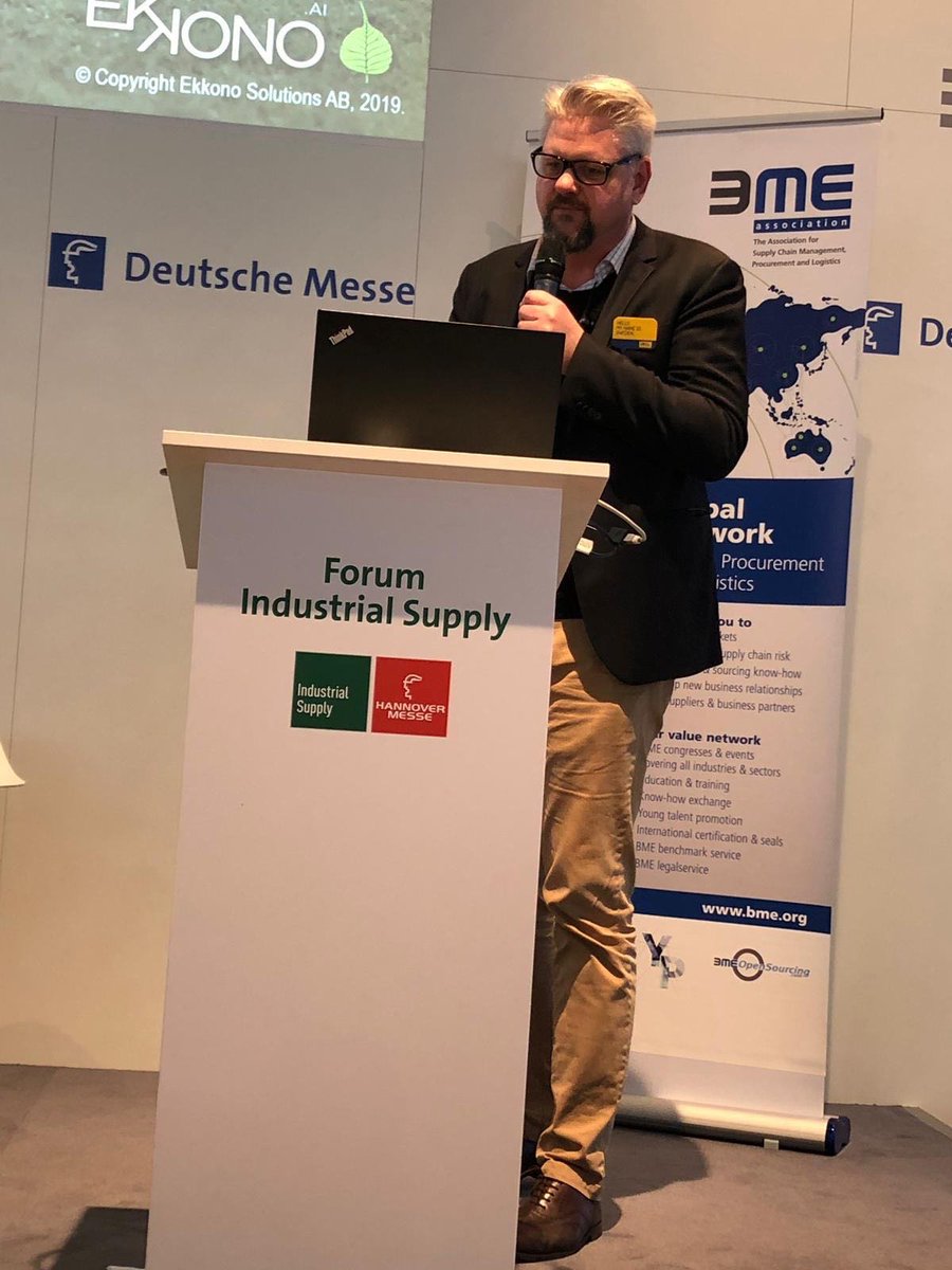 ekkonosolutions's tweet photo. Ekkono VP Sales, Anders Alneng, hard at work at Hannover Messe (#hm19) presenting to BME-Einkäufertag/Forum Industrial Supply. https://t.co/kl4Jrvc4iM