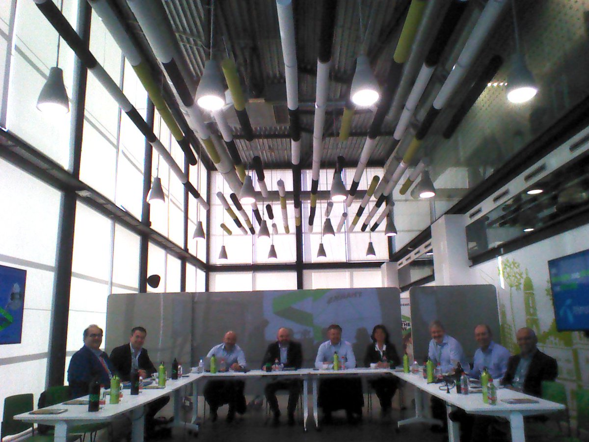 NaoDigitalMLG's tweet photo. Welcome to the Spain Advanced Technology Center of @accenturespain in Málaga https://t.co/dtGsGVuiNC