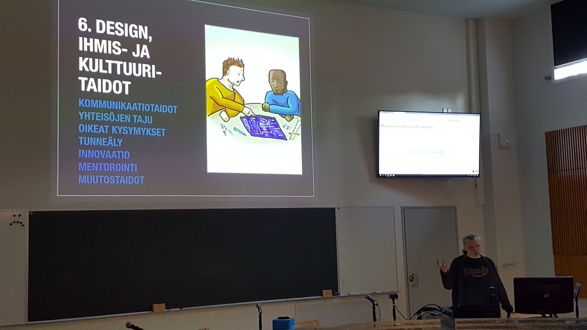 KohonenSusanna's tweet photo. #MattiTedre: Tärkeintä on design-, ihmis- ja kulttuuritaitojen yhdistäminen digitaalisuuteen. Siinäpä pohtimista! #Innokomp #DigPedLab #opehommat #digitalisaatio #digiloikka @UEF_KK @UEFLawSchool @tapiomaatta @OskariKorhonen @UniEastFinland https://t.co/n2JoTQ3qEL