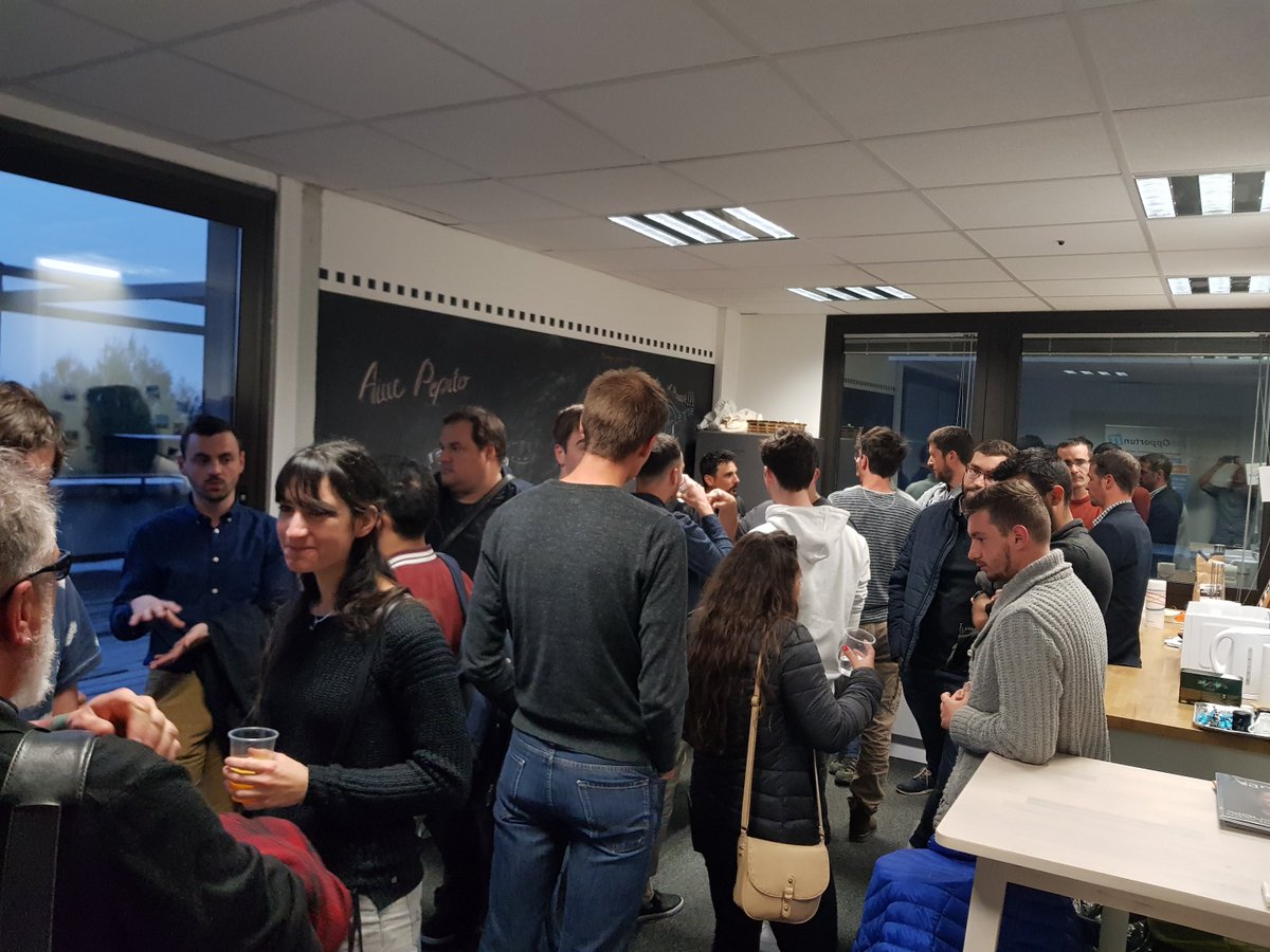JobOpportunIT_'s tweet image. Une soirée au top hier chez @InstantSystem pour le #Meetup Développement Mobile Côte d&apos;Azur 👍

Une excellente présentation de @authiat_robin @bigbossstudio et un très bon moment de networking 😃

#DevMobCA #SophiaAntipolis #FierdEtreSponsor #NoSSII 🚀 #MakeYourOpportunIT 😎