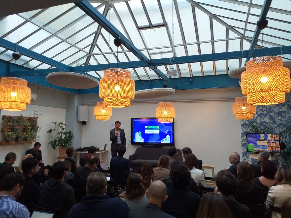 🤔Que pensent les #millenials de l'immobilier🏡?Réponse ce matin avec #DIGIMMO2019 au <a href="/TheSchoolab/">TheSchoolab</a> puis en direct avec @supter75 sur <a href="/radioimmo/">radio.immo</a> 🎙️