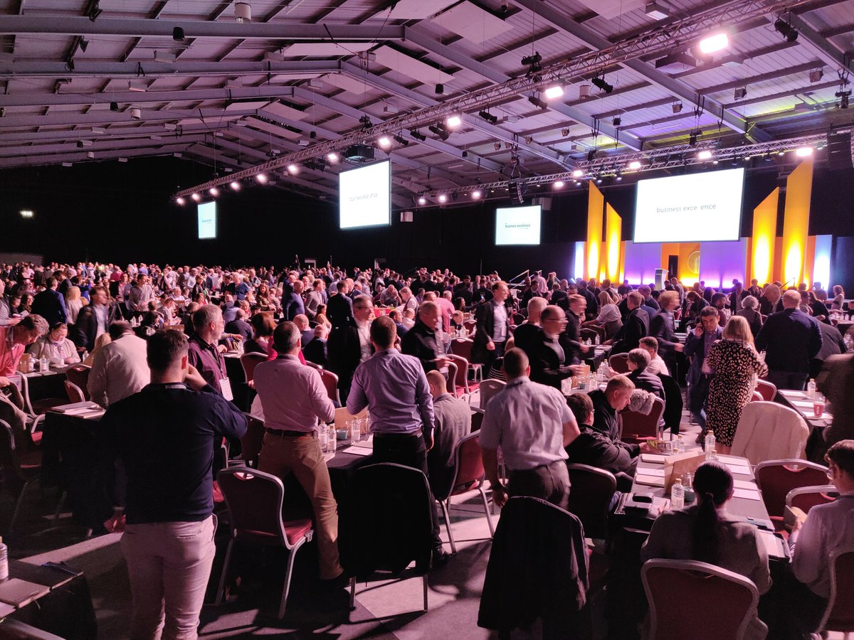 1500 business owners and their coaches come together for the Business Excellence Forums. Sir Clive Woodward up next! #BEFA2019
